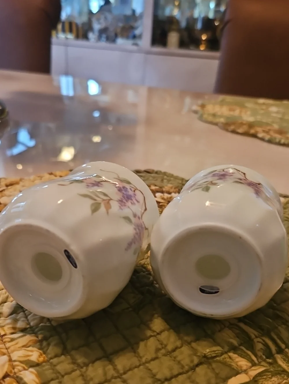 Set Of SALT & Pepper Shakers  White Purple Green In Excellant Condition Ceramic